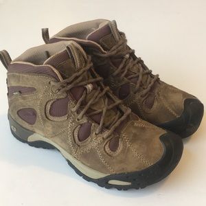 KEEN dry Hiking Boots Womens Size 8 Boots Brown